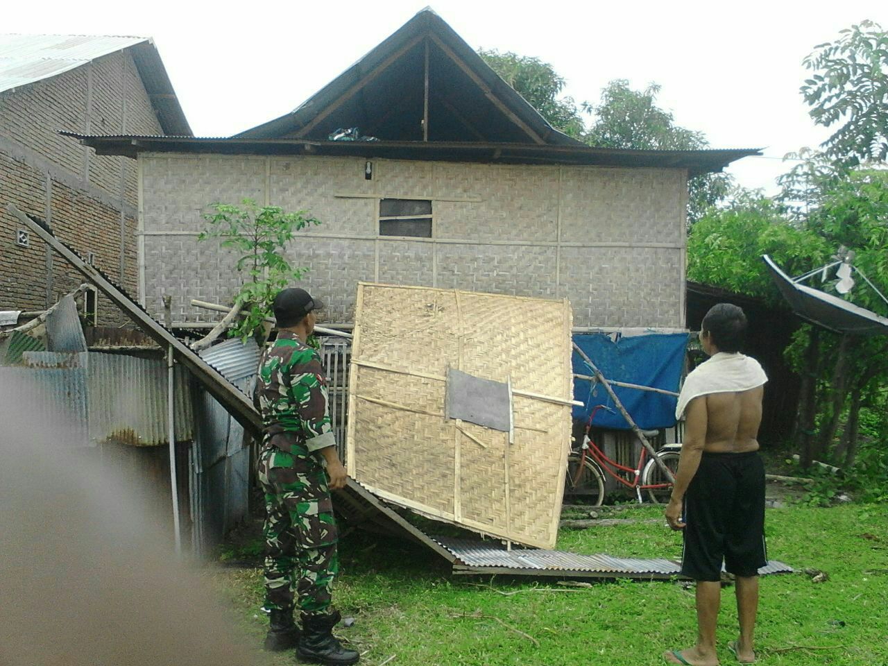 Puting Beliung Sapu 20 Rumah di Pinrang