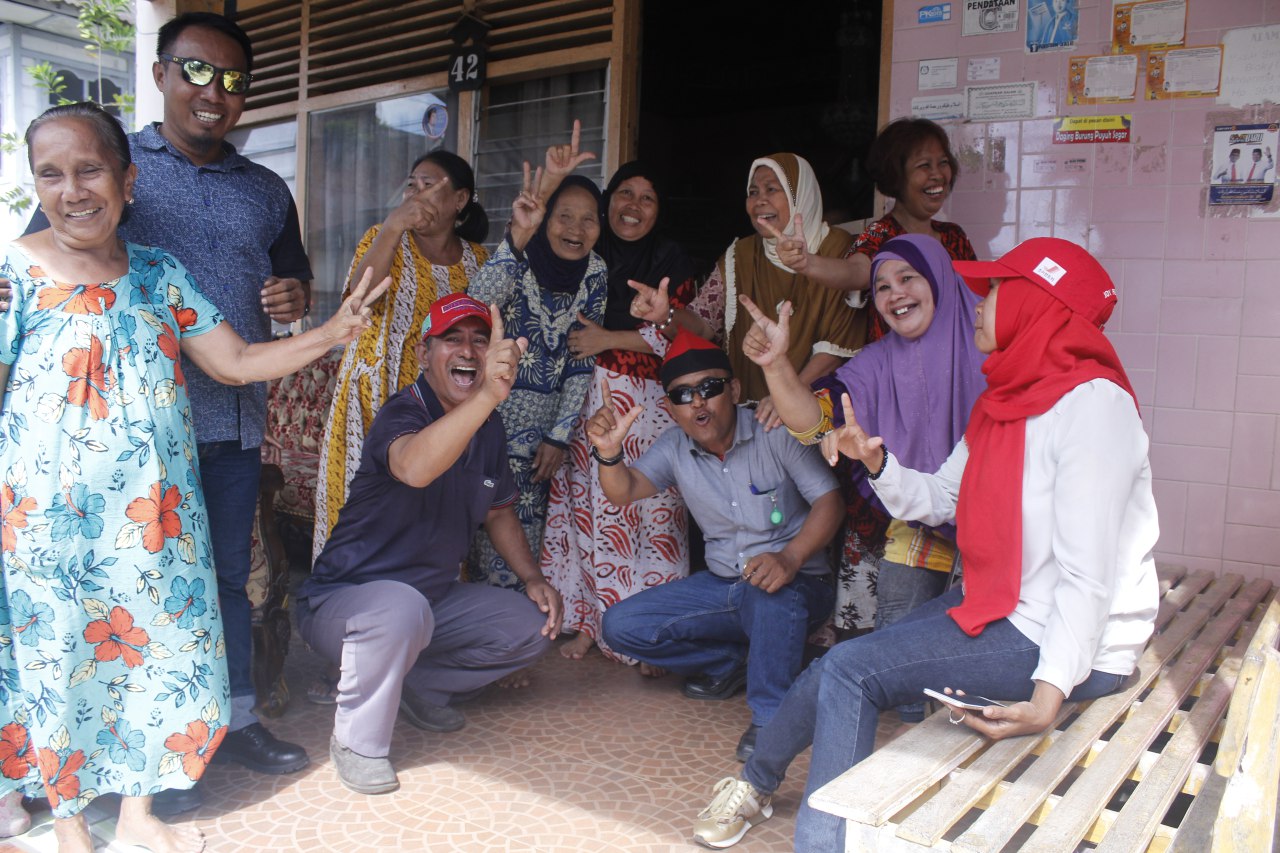 Kampanye Door to Door, Faisal-Asriady Sisir Kelurahan Ujung Lare