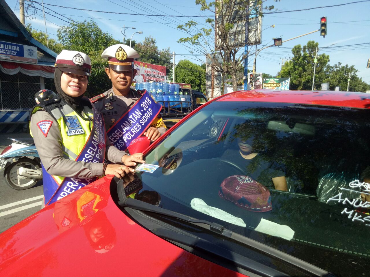 Pengendara Dilarang Gunakan Lampu Rotator dan Sirene