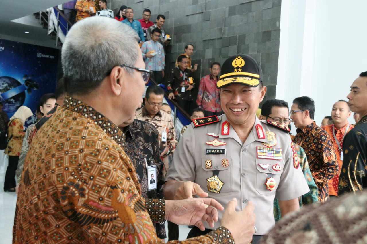 Kapolda Sulsel Dampingi RI 2 Resmikan Gedung Unhas