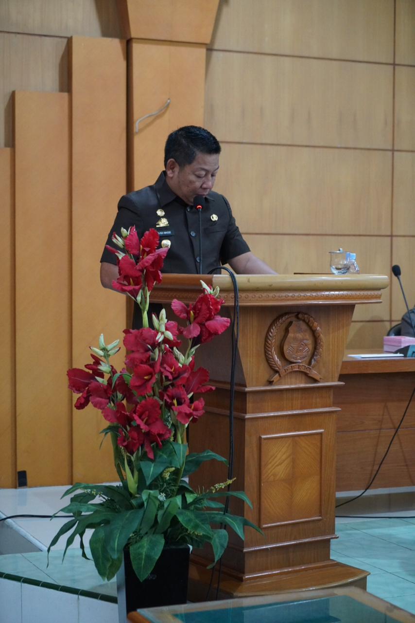 RMS Baca LPJ Terakhir, Tangis Haru Warnai Rapat Paripurna DPRD