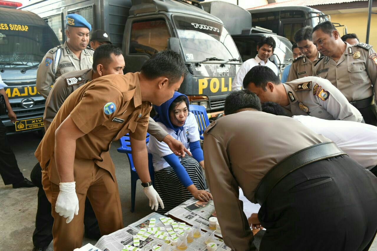 2 Personil Positif Narkoba. Kapolres Sidrap Kecewa