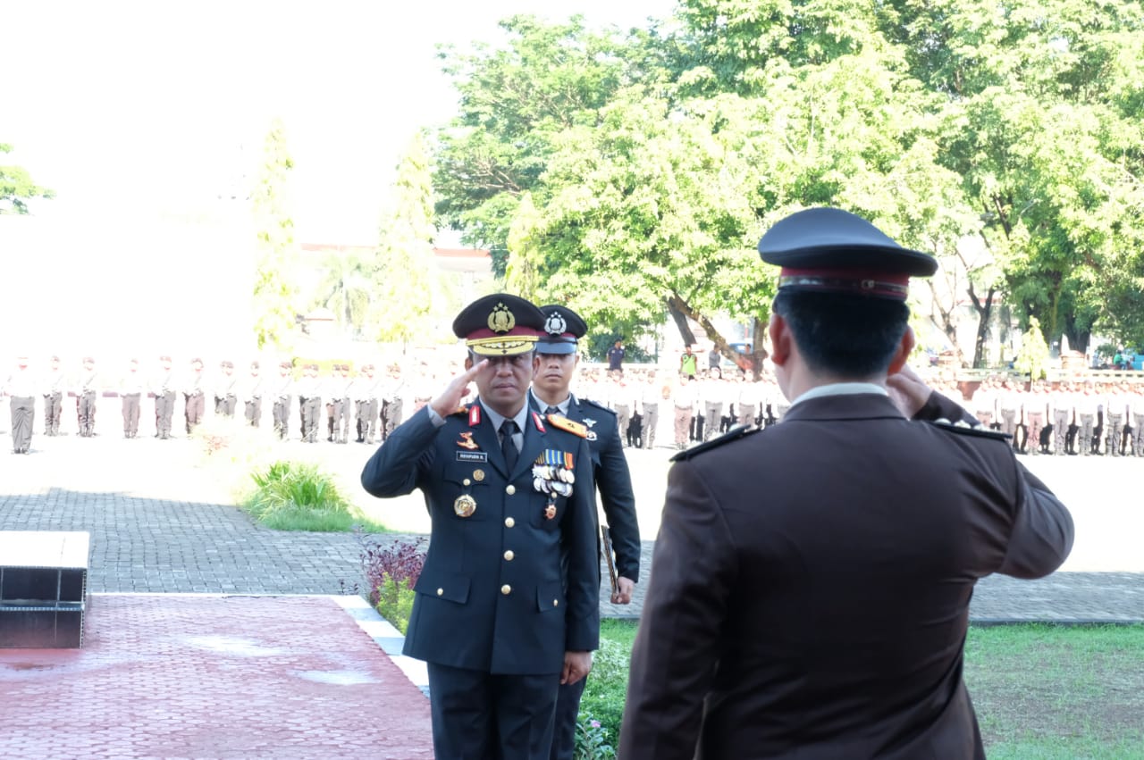 Hari Pahlawan Kapolda Sulsel dan Forkopimda Ziarah Ke TMP