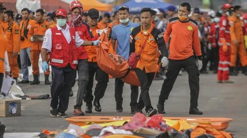 Menhub Ingatkan Lion Air Soal Asuransi Penumpang Pesat JT610