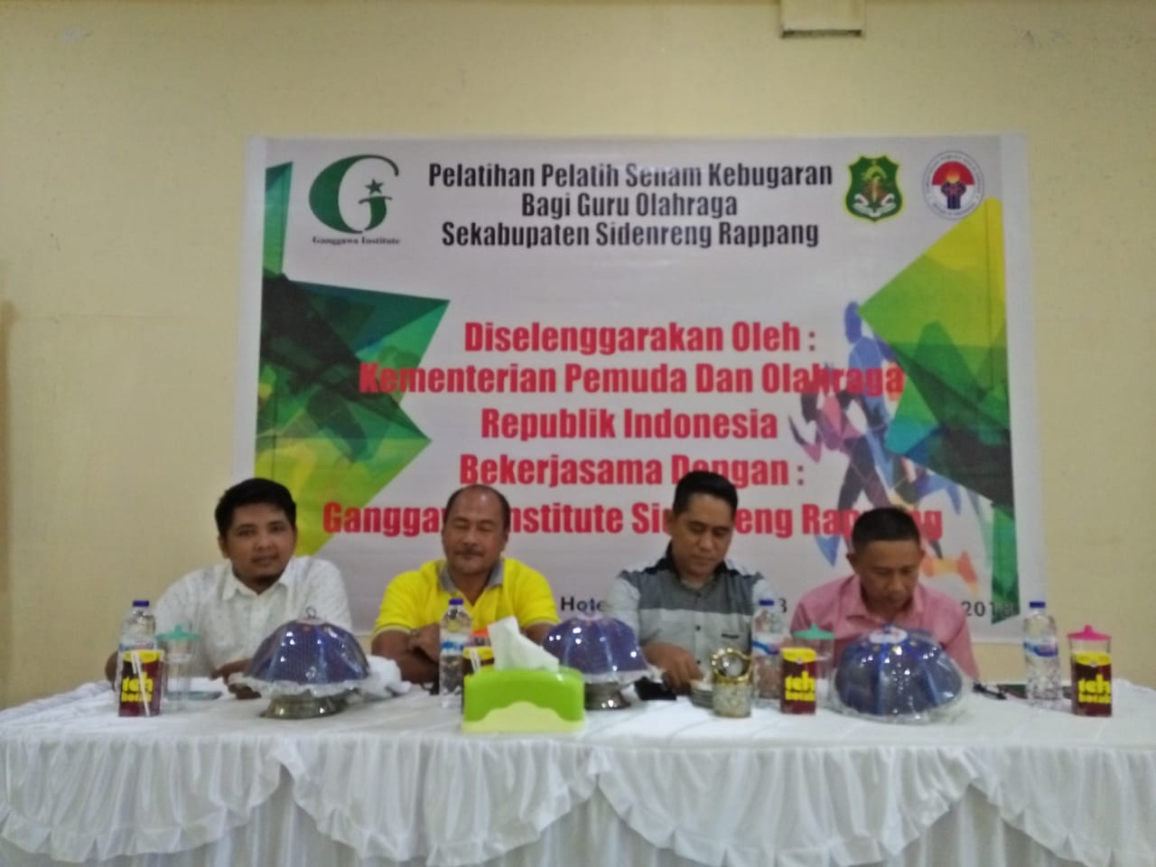 Puluhan Guru Olahraga Gelar Pelatihan Senam Kebugaran