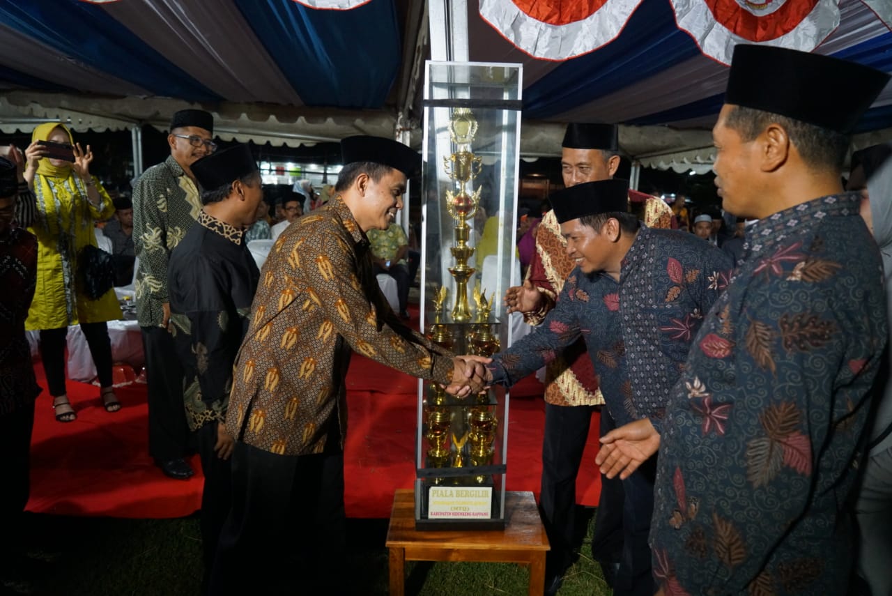 STQ Tingkat Kabupaten Resmi Ditutup. Tuan Rumah Sabet Juara Umum