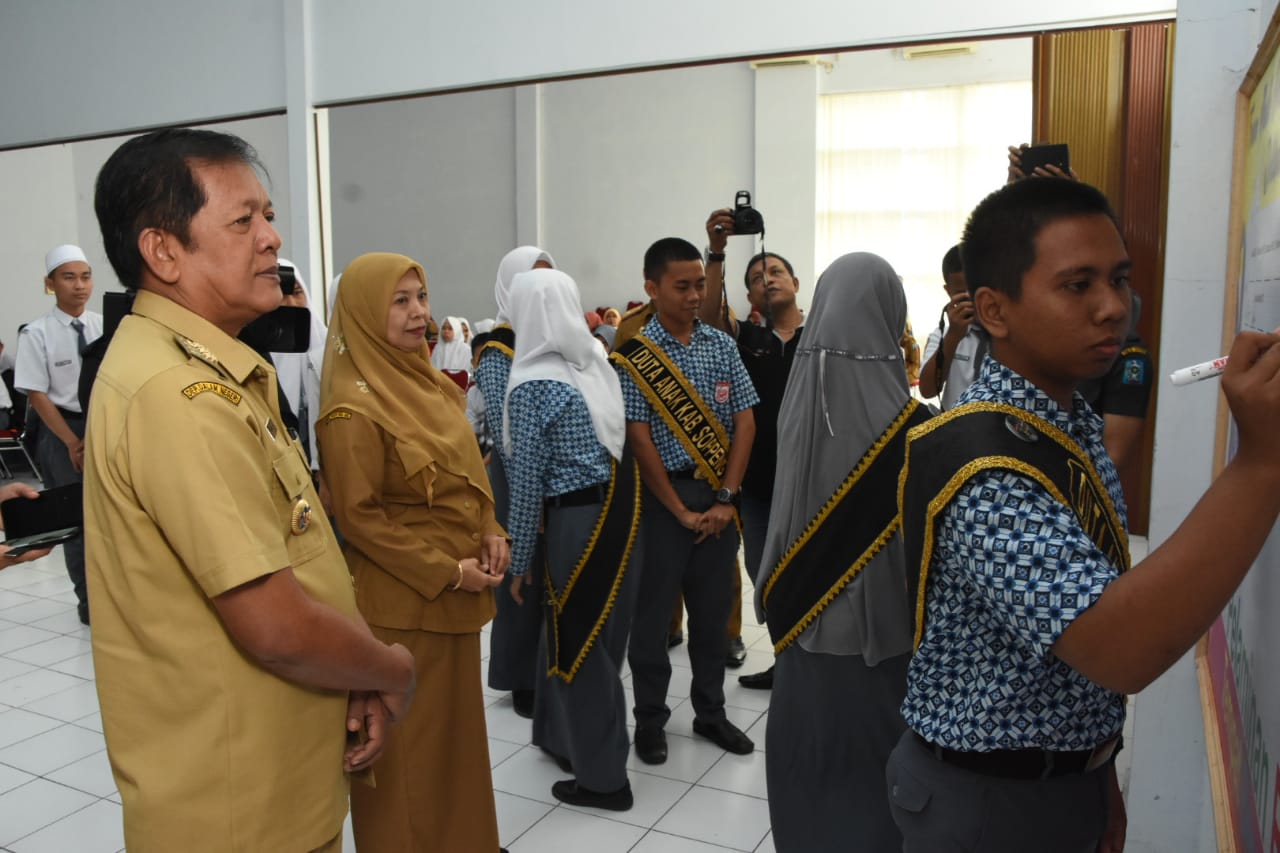 Kaswadi Resmi Buka Forum Anak Kabupaten dan pemilihan Duta Anak Kabupaten Soppeng