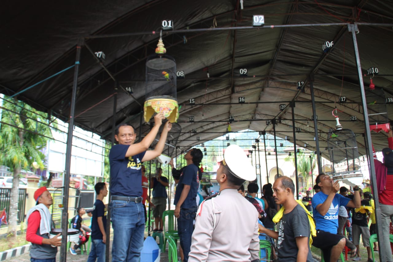 Polres Enrekang Gelar Lomba dan Pameran Burung Berkicau