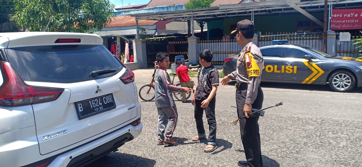 Kapolres Pangkep Turun Langsung Melaksanakan Strong Point Pagi