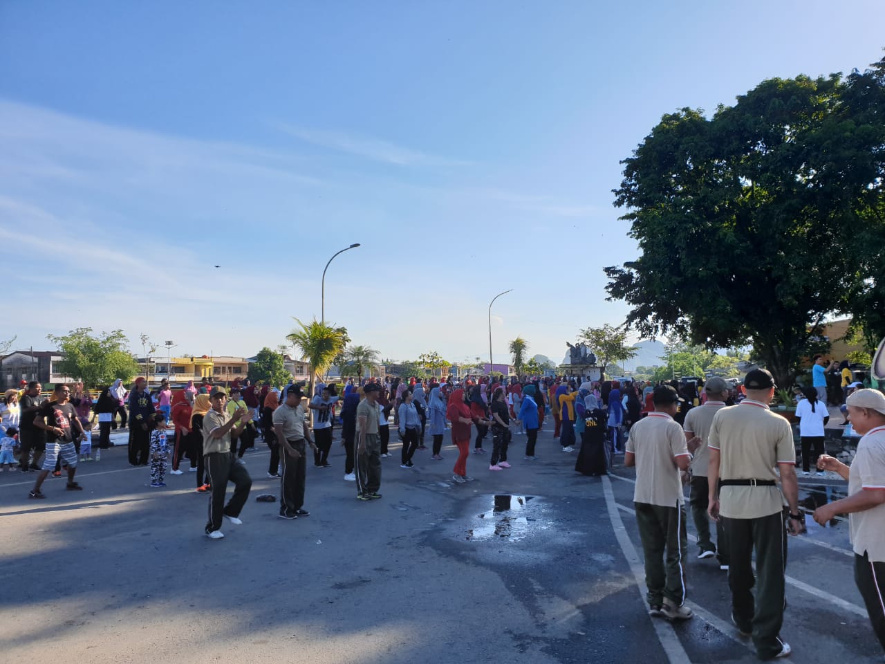 Jaga Kebugaran, Kapolres Pangkep Ikut Senam Bersama Forkopimda 