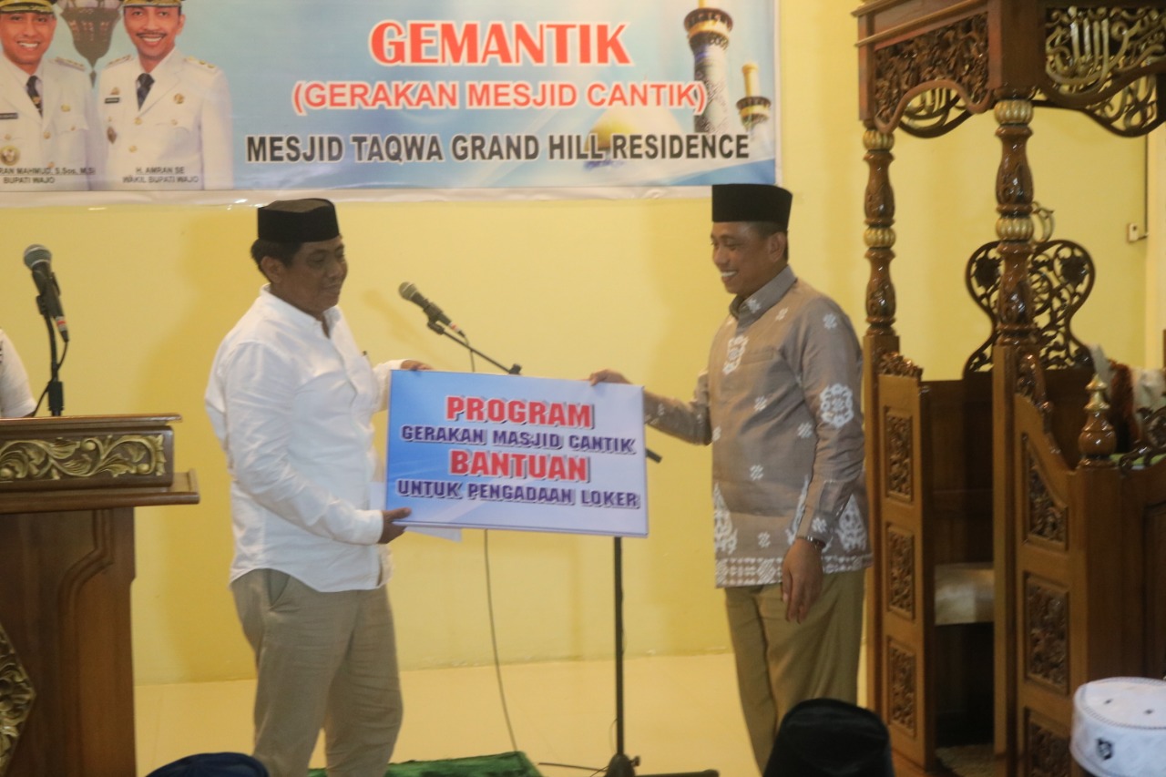 Gagas Program Gerakan Masjid Cantik. Begini Harapan Bupati Wajo 