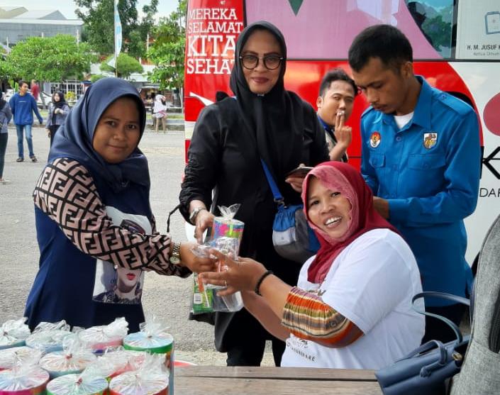 Baksos di Taman Mattirotasi, KNPI Parepare Kumpulkan 40 Kantong Darah