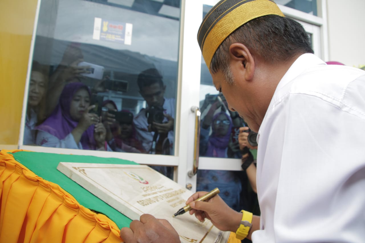 Gedung Puskesmas Marioriawa Diresmikan Pemakaiannya