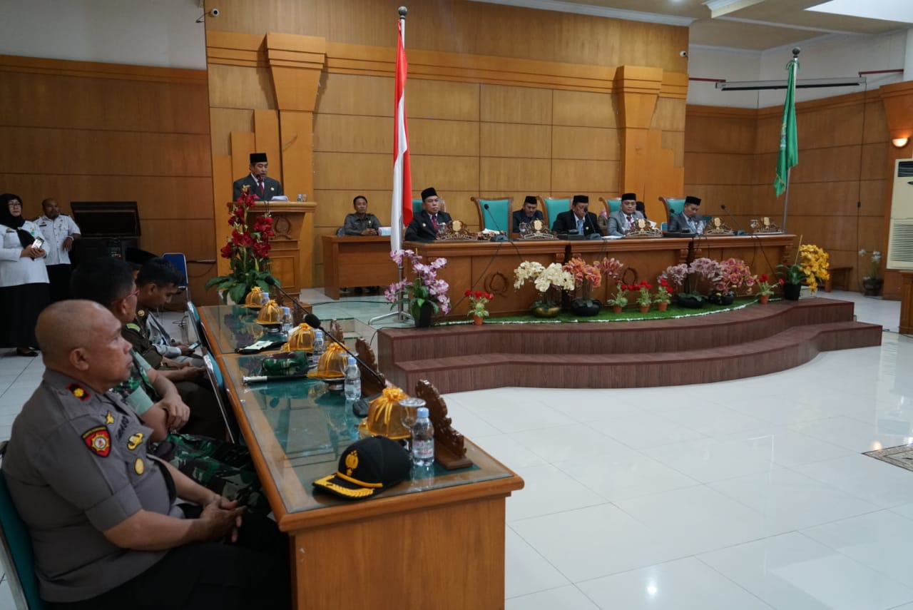 Bupati Sidrap Terimah Catatan DPRD Terhadap LKPJ 2018