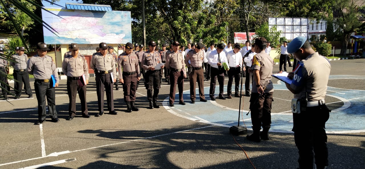 Pimpin Apel Pagi, Kapolres Ajak Anggota Terus Tingkatkan Kinerja