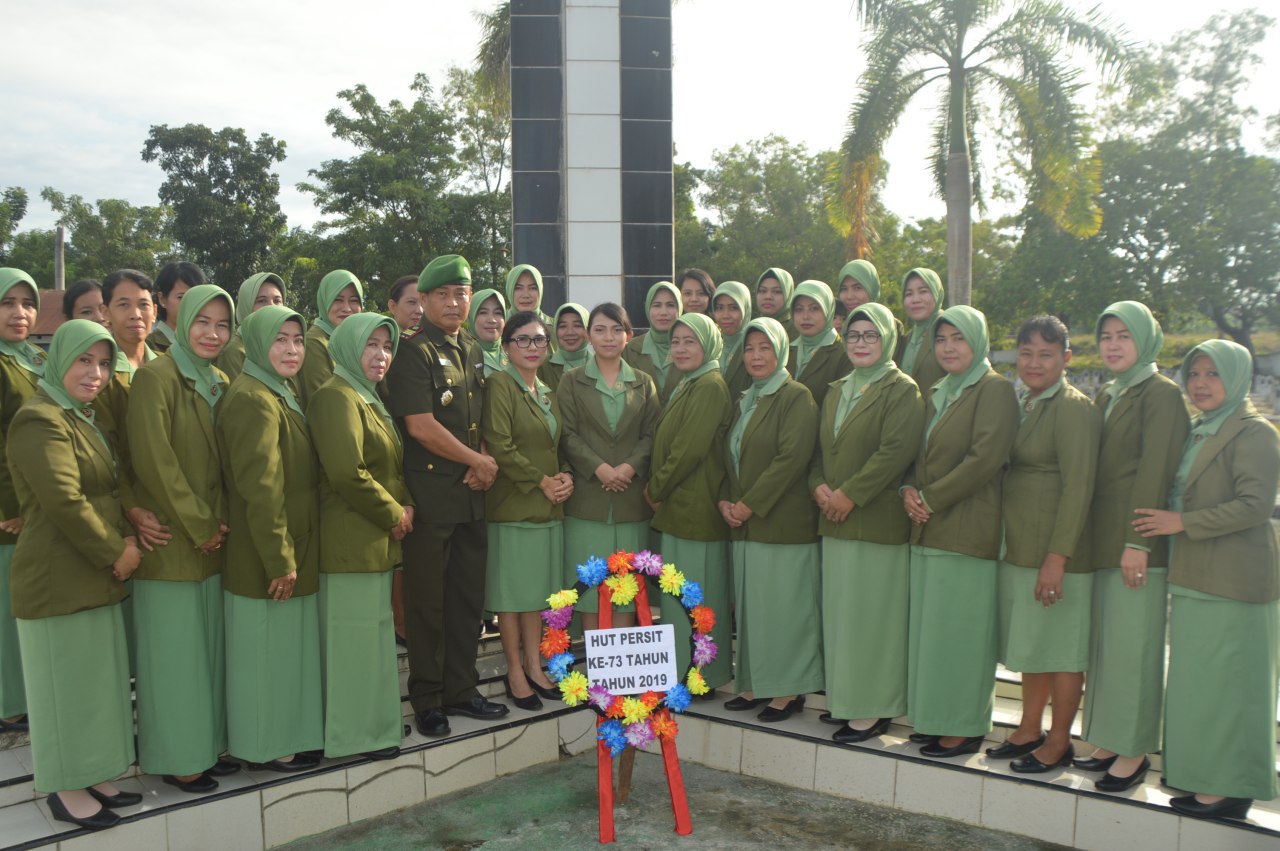 Peringati HUT Ke 73, Persit KCK Cab XLIV Dim 1420 Gelar Ziarah Rombongan