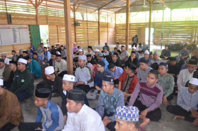 Lepas Mubaligh dan Imam Tarwih, Begini Pesan Bupati Wajo