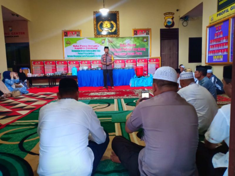 Berlangsung Khidmat, Polres Enrekang Bukber Bareng Anak Buah