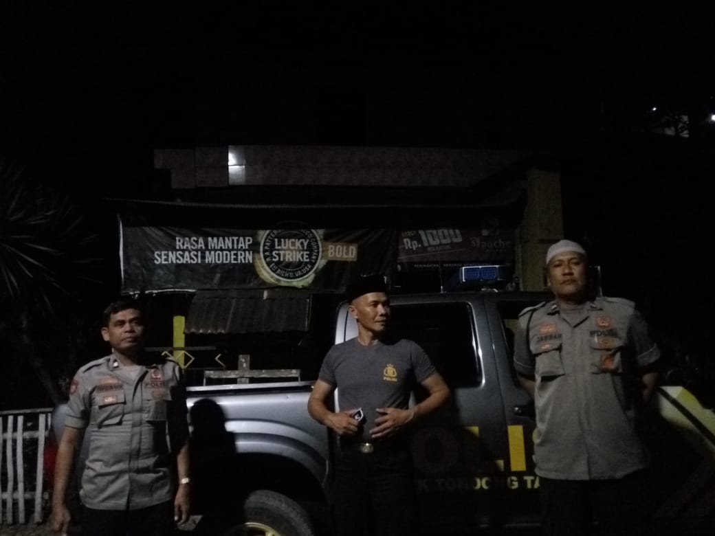 Jaga Kamtibmas, Kapolsek Tondong Tallasa Pimpin Anggotanya Laksanakan Patroli Malam Hari