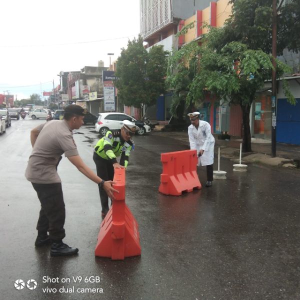 Antipasipasi Kepadatan Arus Mudik, Satuan Lantas Pangkep Rekayasa Jalan