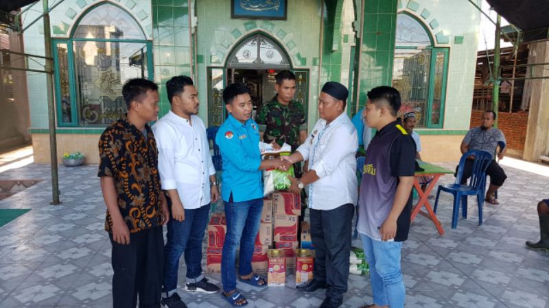 Banjir Masih Landa Sidrap, KNPI Peduli Distribusikan Bantuan pada Korban Bencana