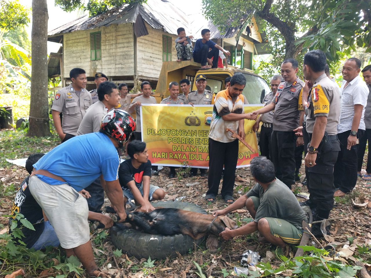 Idul Adha 1440 H, Polres Enrekang Sembelih 23 Hewan Qurban