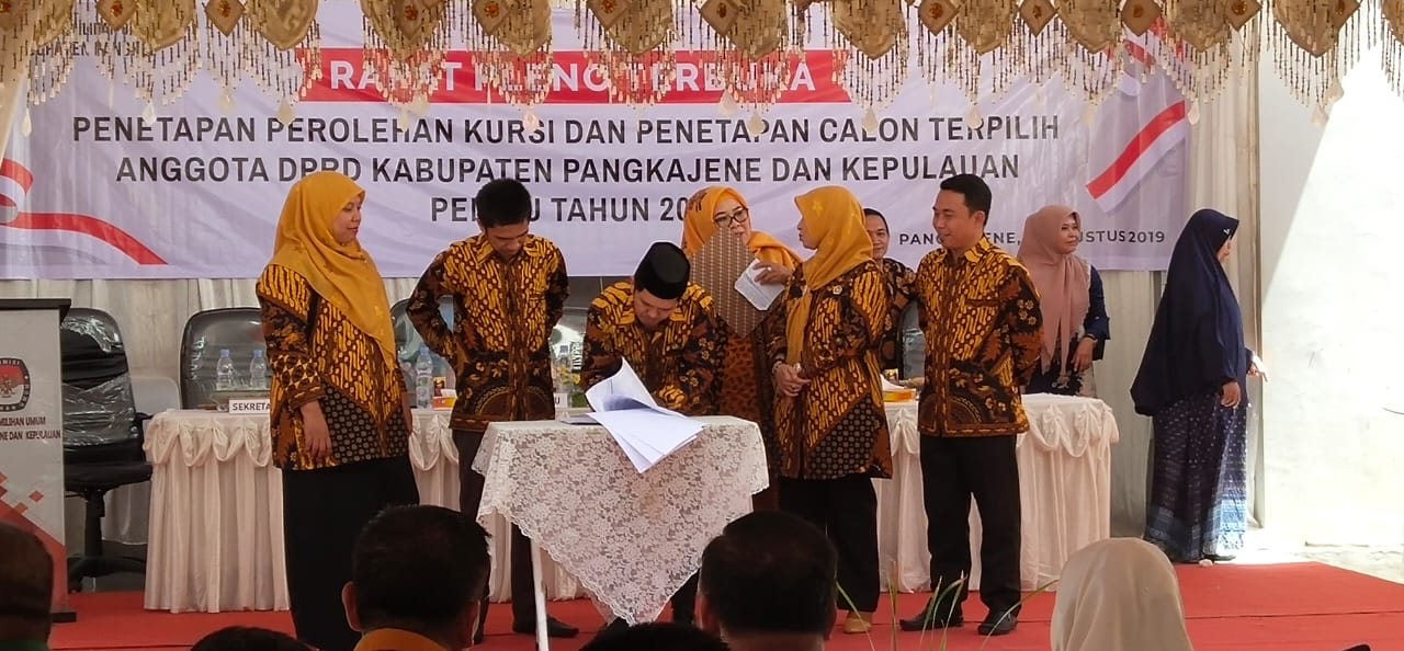 Pleno Penetapan Calon Terpilih Anggota DPRD Pangkep Dijaga Ketat Aparat Polres