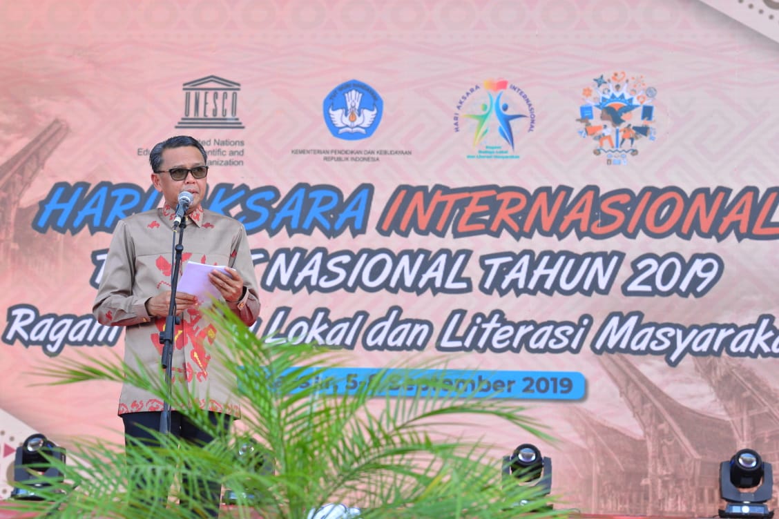 Gubernur Perkenalkan Literasi Budaya Luhur Sipakatau, Sipakainge dan Sipakalebbi