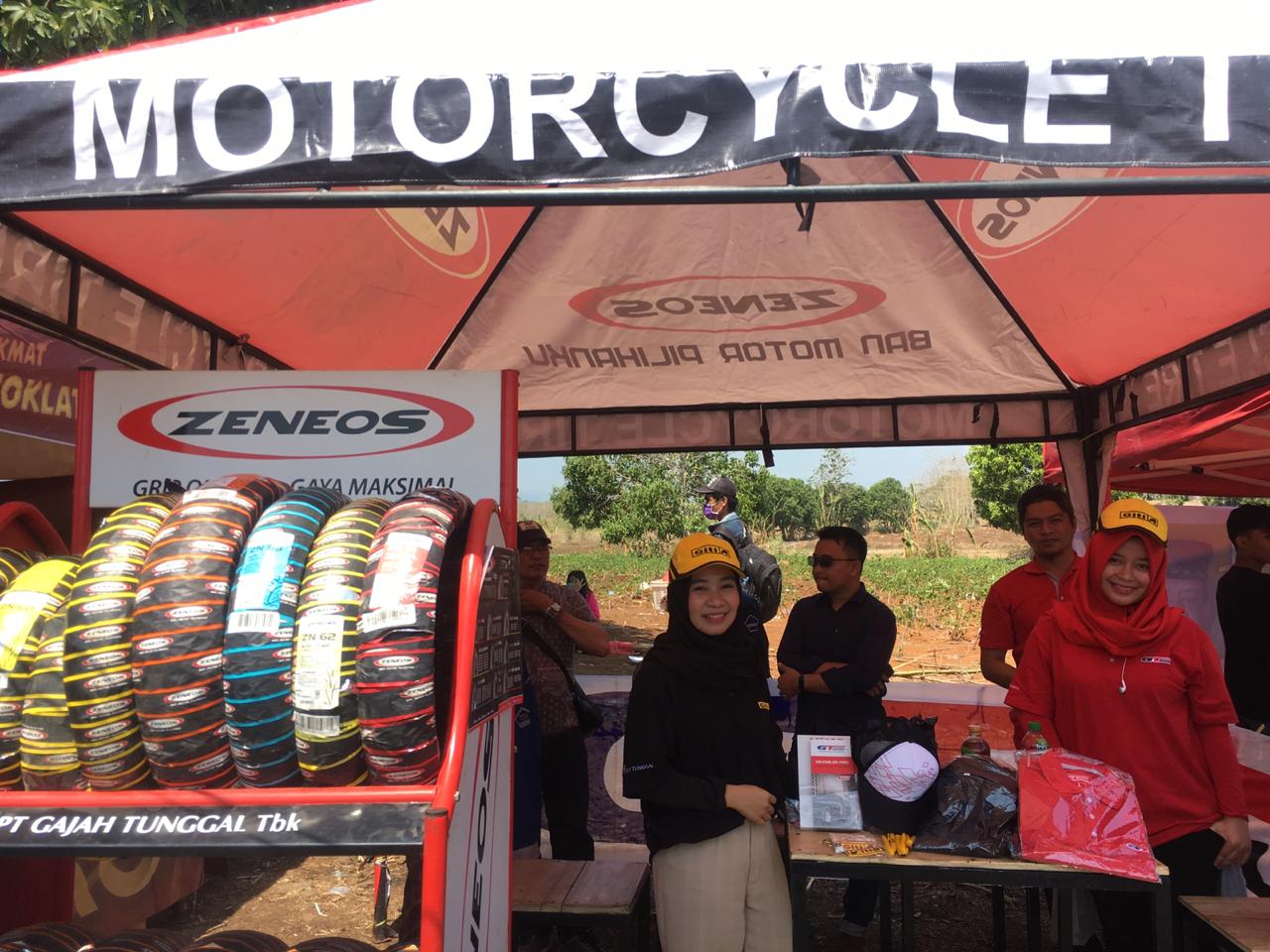 Adira Carwash Bawa GT Radial di Kejurnas Drag Bike Bupati Cup II