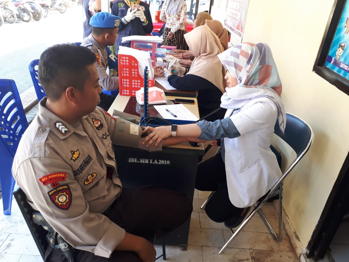 Sambut HUT Polantas ke 64, Satlantas Polres Pangkep Gelar Donor Darah