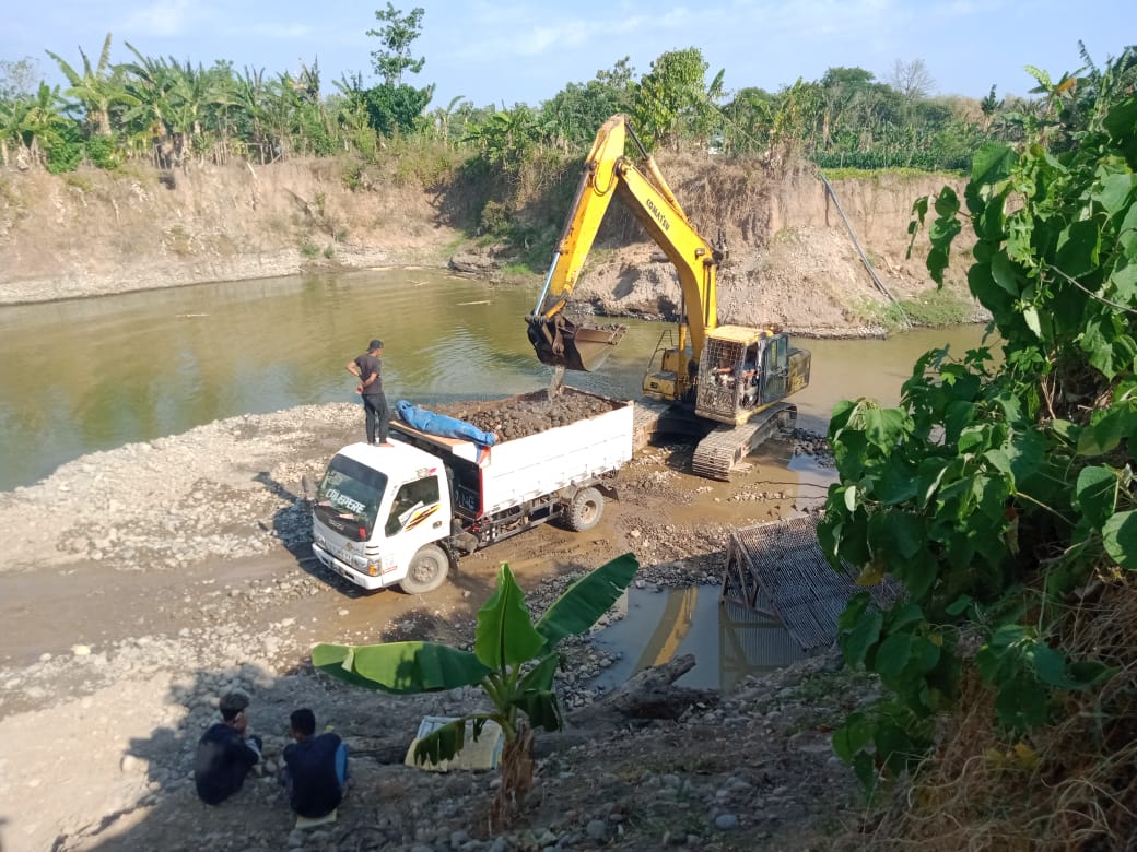 Tambang Liar Beroperasi di Dusun Bukkangraki Desa Pabentengang Meresahkan Warga