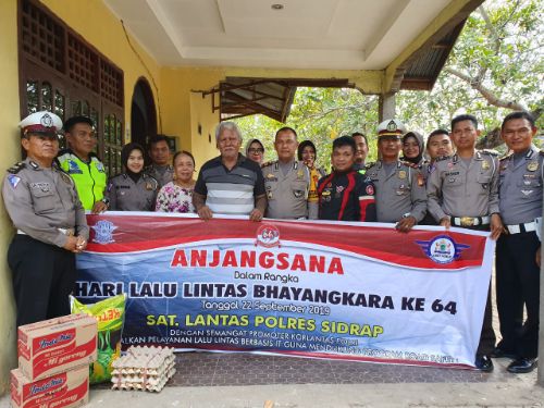 Melalui Anjangsana, Cara Satlantas Polres Sidrap Jalin Silahturahmi dengan Purnawirawan Polri