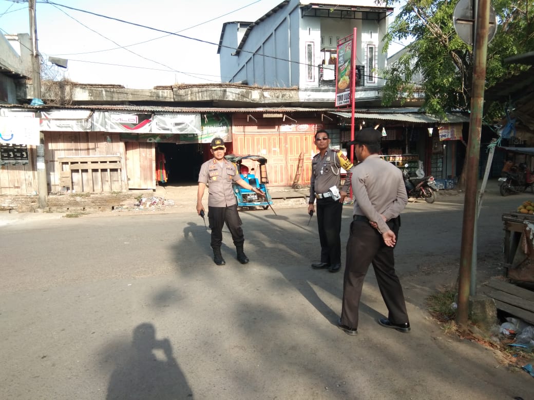 Demi Kelancaran Aktivitas Masyarakat, Kapolres Pangkep Turun langsung Pantau Arus Lalin