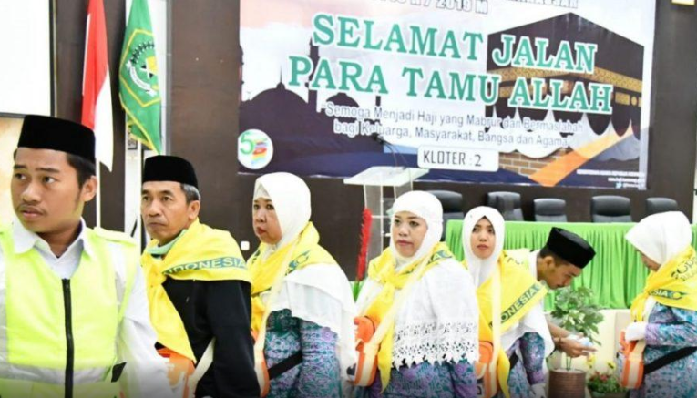 279 Jamaah Caloh Haji Soppeng Diberangkatkan