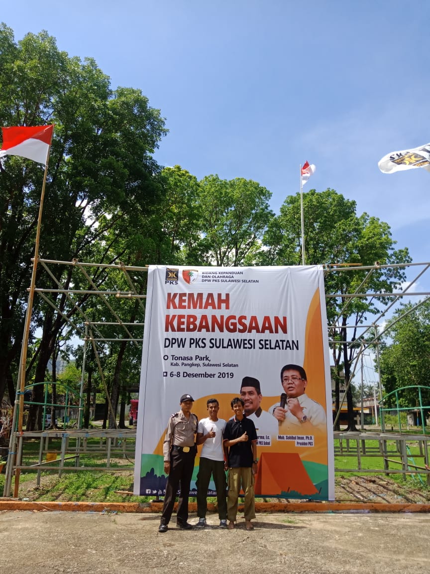 Personil Polsek Balocci PAM Giat Kemah Kebangsaan PKS Sulsel 2019 Di Tonasa Park