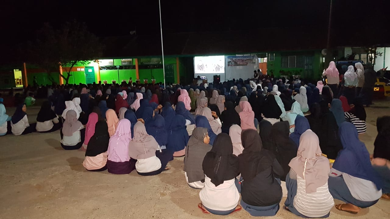 Ajak Masyarakat Nobar Syurga Kecil Di Bondowongso Cara Polres Sidrap dan Seluruh Jajaran Polsek Peringati Hari Ibu ke-91