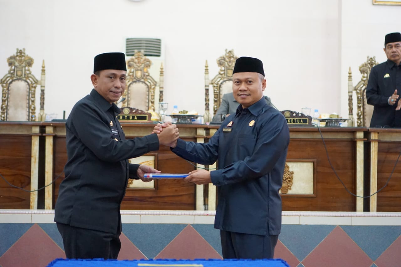 DPRD dan Bupati Wajo Sepakat Turunkan Pajak Sarang Burung Walet 7,5 Persen