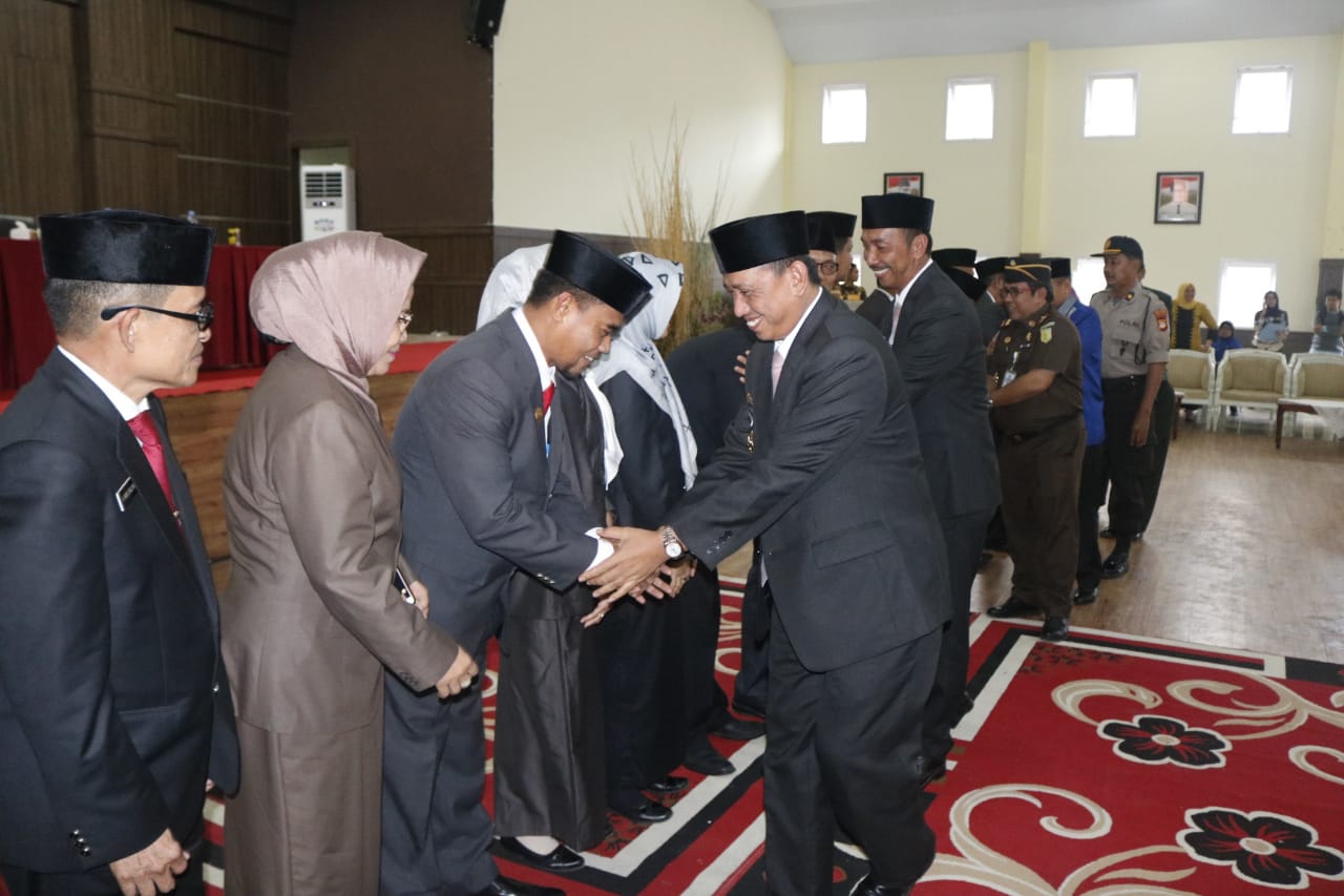 H. Amiruddin Resmi Jabat Sekkab Wajo, Saleng Dilantik Sekwan DPRD