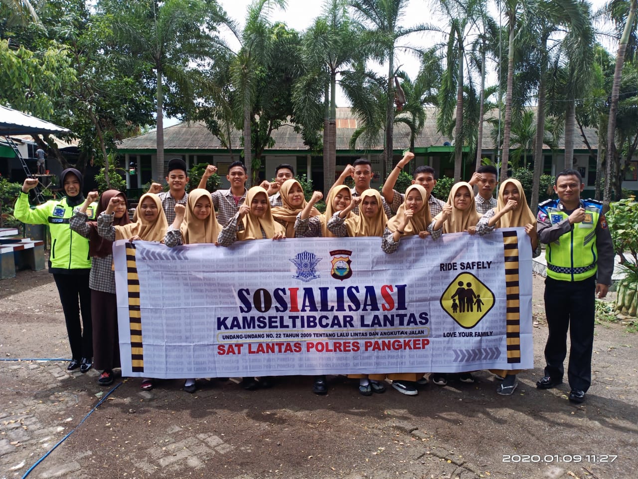 Tekan Angka Laka Lantas di Kalangan Pelajar, Sat Lantas Polres Pangkep Gelar Sosialisasi Keselamatan