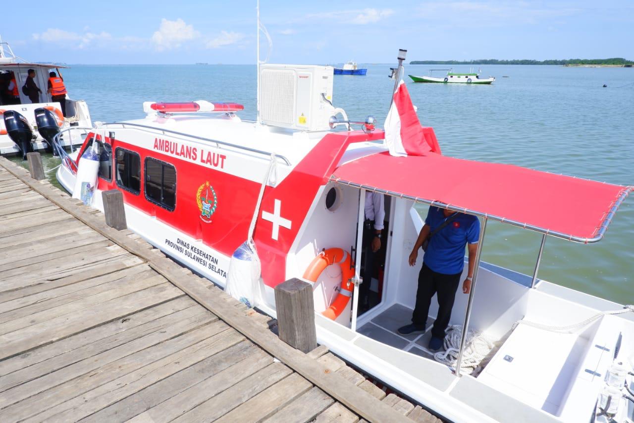 Tingkatkan Pelayanan Kesehatan di Pulau, Ambulans Terapung Resmi Diluncurkan di Pangkep