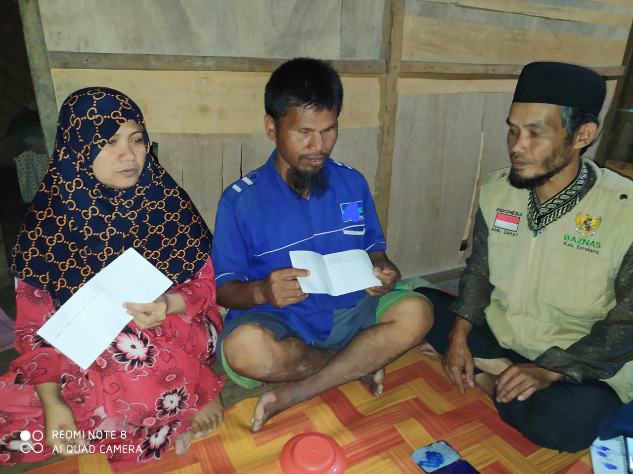 Lewat Baznas, Perantau Sukses Asal Buntubatu Enrekang Santuni Kaum Dhuafa 