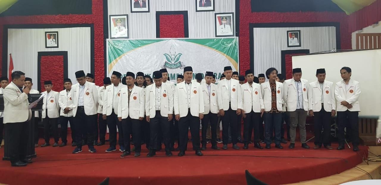 Elly Oscar Resmi Lantik Pemuda Muhammadiyah Enrekang