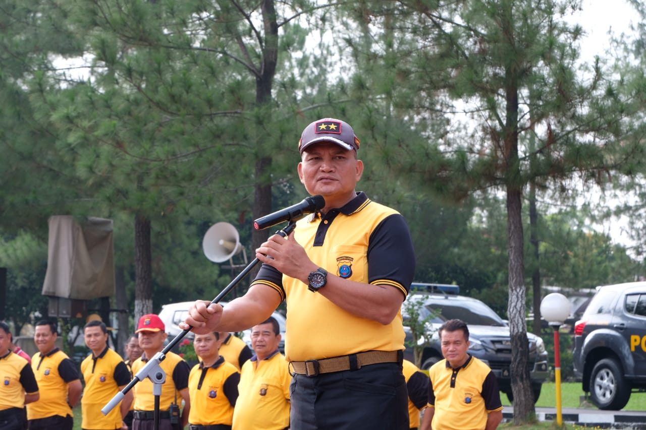 Apel Kerja Bakti Bersih Lingkungan, Kapolda Sumut Ajak Personil Antisipasi Corona