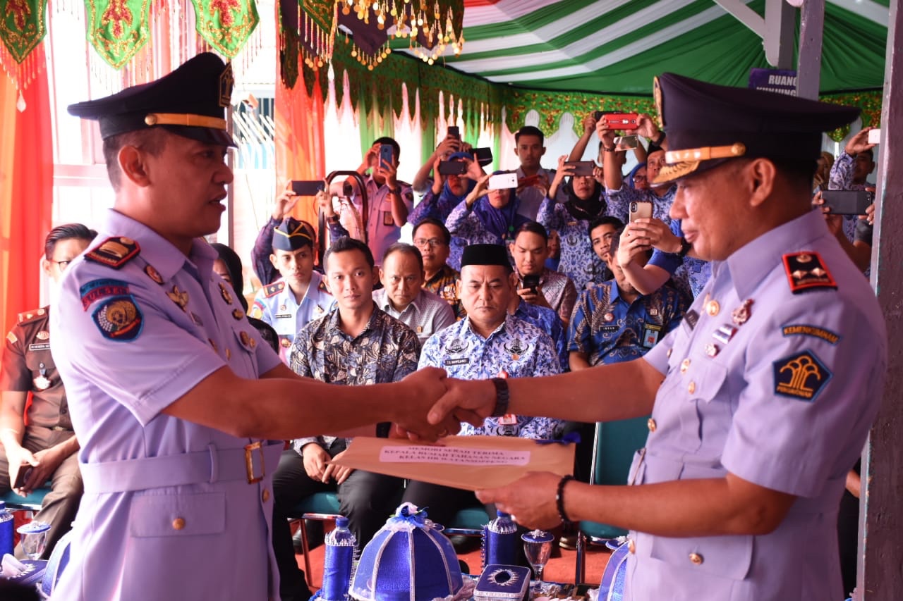 Sekda Soppeng Hadiri Sertijab Karutan Watansoppeng