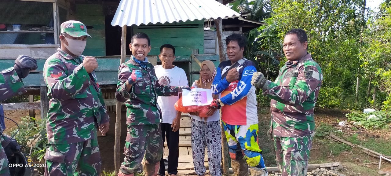 Peringati Hari Pancasila & HUT Kodam XIV Hasanuddin, Dandim Wajo Bagi Alquran