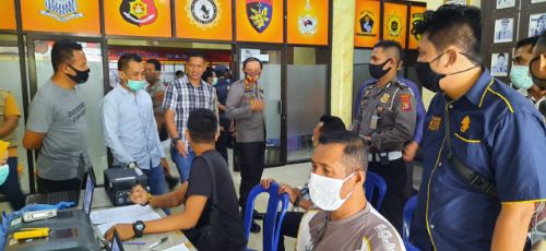 Polres Pangkep Lakukan Pemeriksaan Kesehatan Rutin Anggota