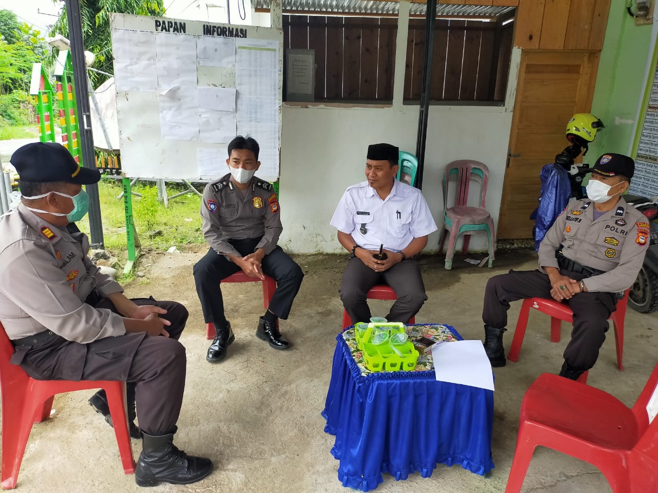 Bentuk Kampung Tangguh Massenrempulu Jilid II, Kapolsek Enrekang Koordinasi Kepala Desa Cemba