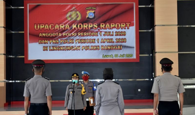 Wakapolres Banggai Pimpin Korps Raport Kenaikan Pangkat Personilnya