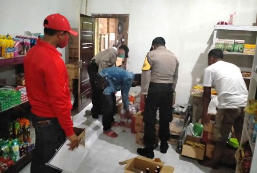 Gencar Sasar Miras di Kios-kios, Ratusan Botol Beragam Merk Berhasil Disita di Batui Banggai