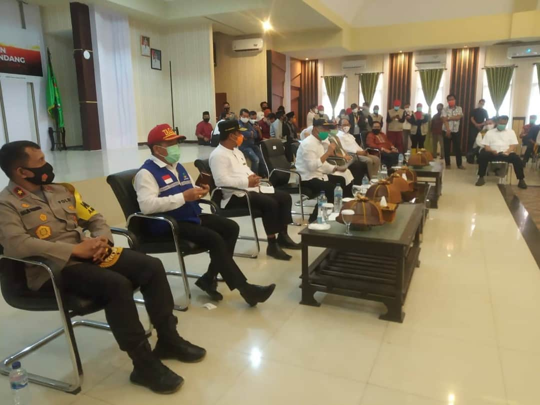 Temu Menko PMK, Wagub Sulsel dan Bupati Bahas Pemulihan Lutra